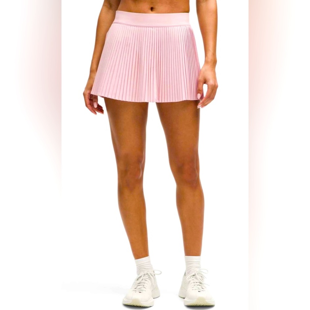 Lululemon NWT Varsity High Rise Pleated Tennis Skirt Vital Pink Size 12